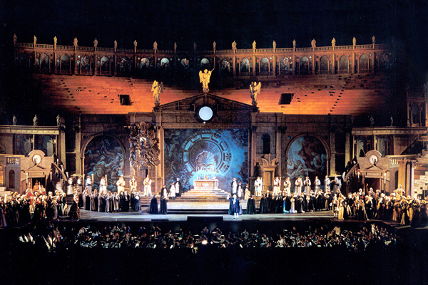 tosca opera scenes